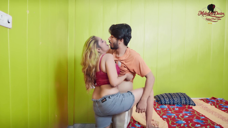MR FUCKER: Sorellastra indiana calda bella sesso hardcore scopata figa leccata hindi...