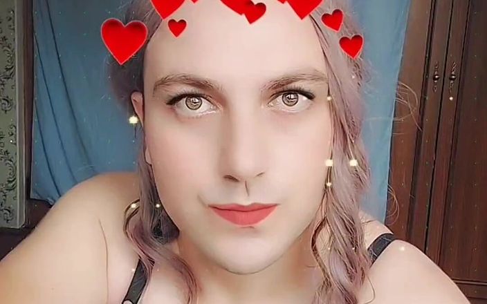 Kitty_Cross: Den verführerischen Charme entfesseln: Transvestiten Kittys unwiderstehliche Zusammenstellung von fressigem...
