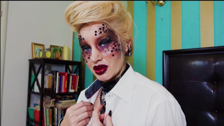 Goddess Celine: Dimilihari oleh Succubus Lips