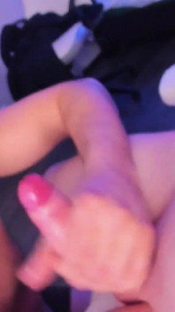 Junge gibt begabter transe blowjob
