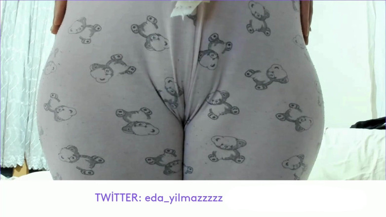 turk_milf_porno: Zoccolo di cammello in pigiama primo piano