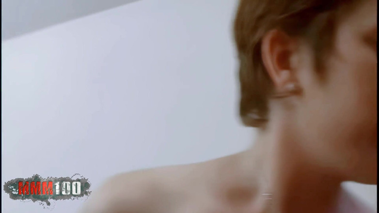 MMM100: Tigra: güzel sarışın tigra soyunuyor