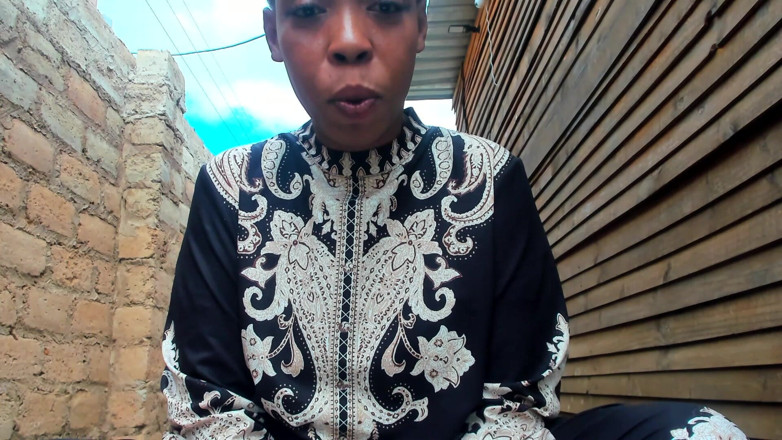 AnalEbony: Twerking My Big Ass Outside