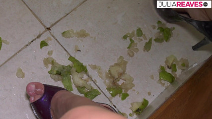 Kinky Bitches: My sexy feet in hot high heels, also in close-up