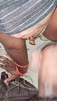 Tamil Sexy Couple Desi Hot Sexy Boobs and Big Pennis