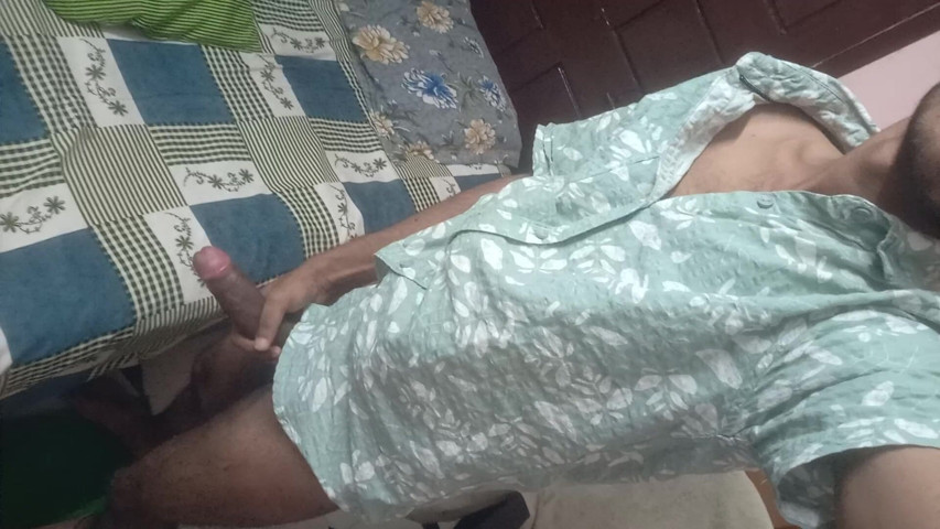 Underwear Sniffing and Cumshot (Suhass)