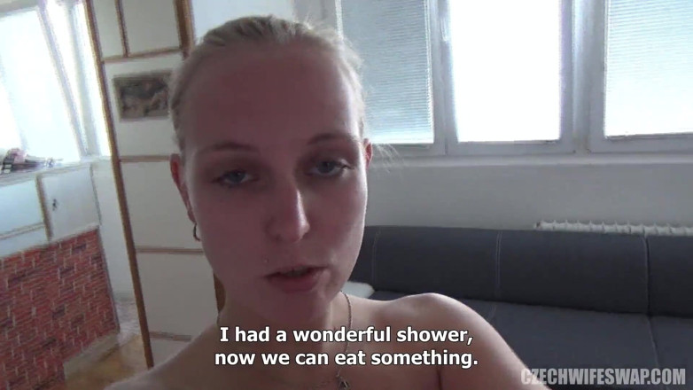 Czech Wife Swap: Schimb de soție cehă 1 - Partea 1 fidelă sau gata de futut?...