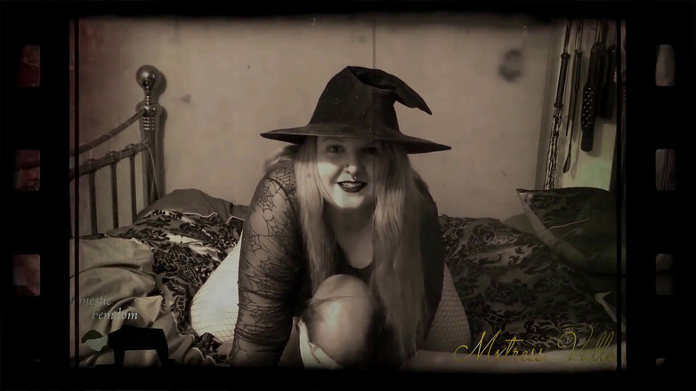 Mxtress Valleycat: BBWの魔女フェイスシッティング