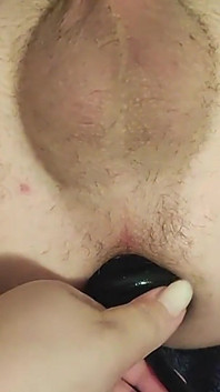 Orgasmo e dilatatore anale gonfiabile per mio marito porcello