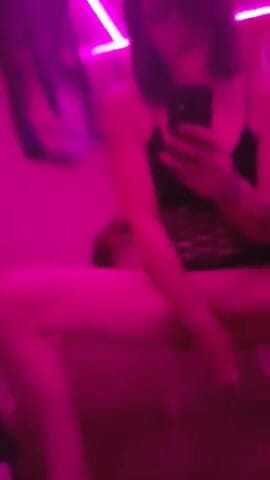 Nympharena: 내 첫 번째 시간.