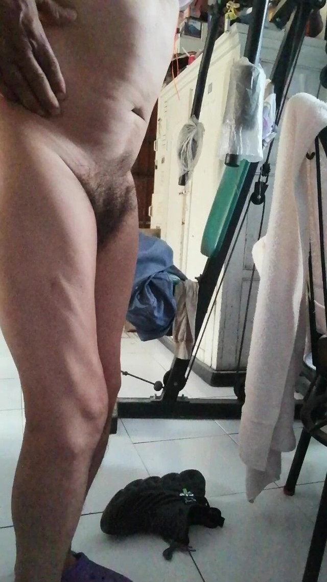 Hairy Latina (Mart123)