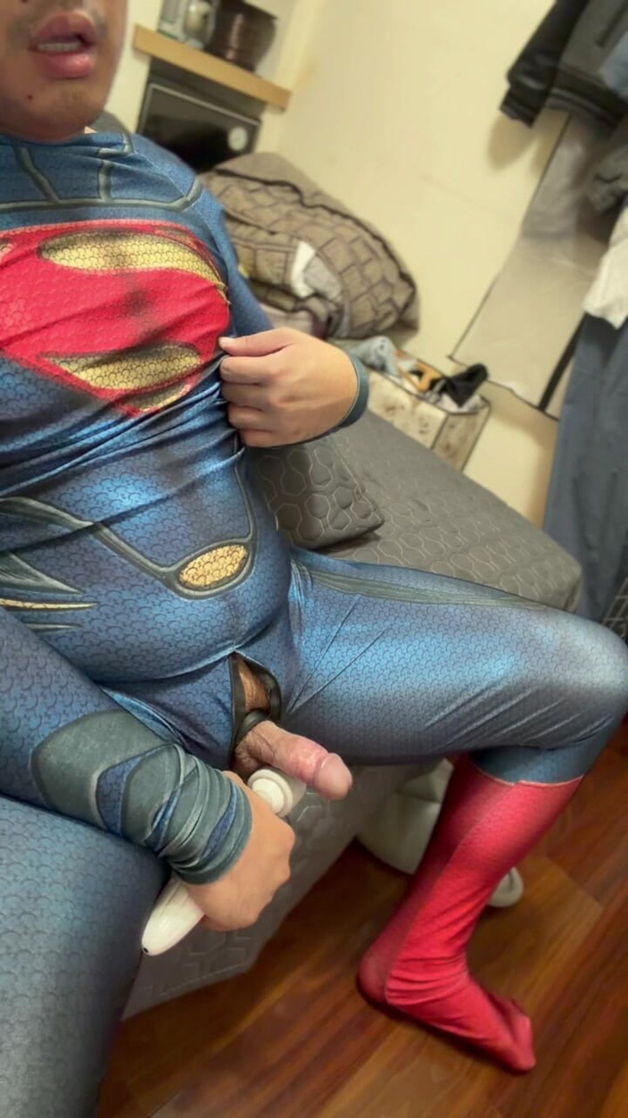 Bear Li: Superman le Gros est au printemps