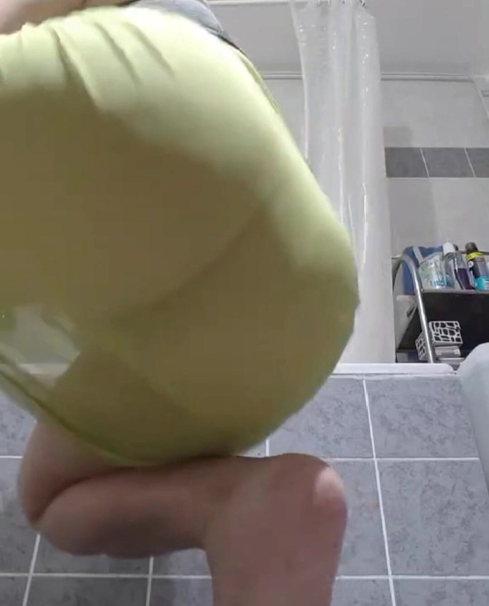 WildBigBooty: Nadržená kočička s velkým zadem twerking