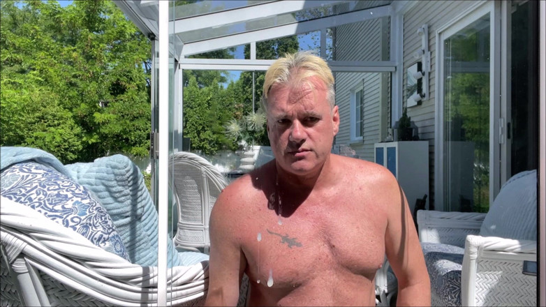 Dom Rod: Day In Sun, Sperma In Sun 1