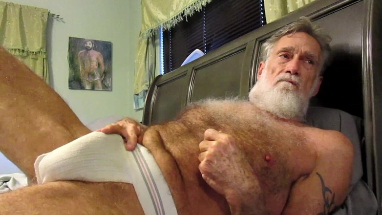 Mr hairy gardener: Jockstrap papai