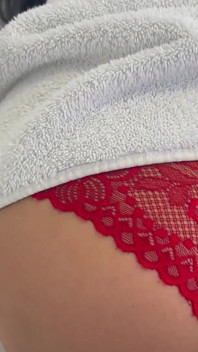 I Need to Pay the Pizza Guy, with My Lips