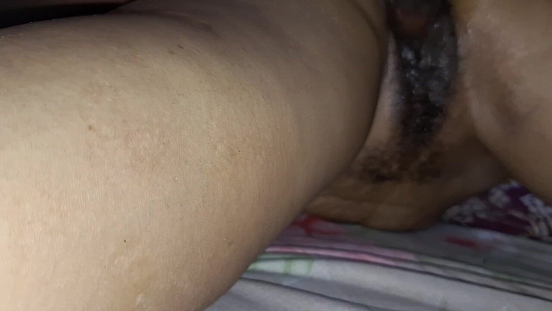 hot suman: मैंने पत्नी के साथ बड़े दूध के साथ सेक्स किया और अपना लंड उसकी चूत में डाल दिया