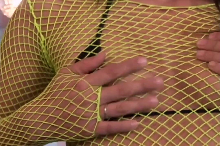 DOUBLE X: Latinass - escena 03