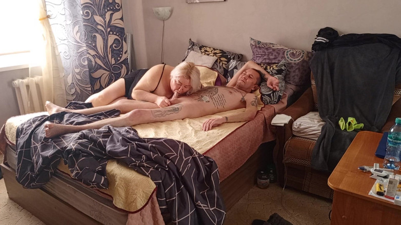 Zona901: Ho condiviso un letto con la mia matrigna l'ho scopata...