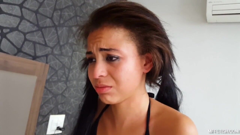 Sapphic Latinas: Pussy licking and face slapping