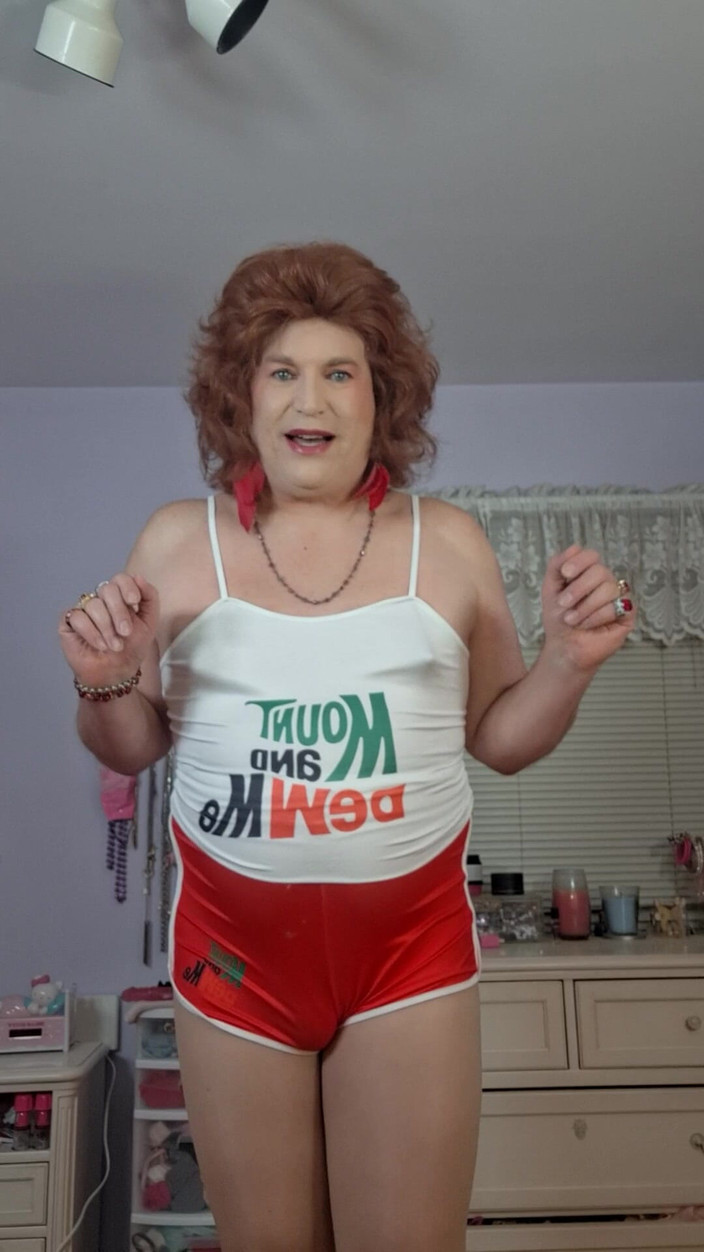 Victoria Lecherri: Můj Tajný Život Tranny Sexy Manželky!