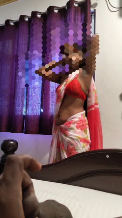 Tamilnaduu: Üvey kız kardeşim 3 rd yuvarlak sekse hazır