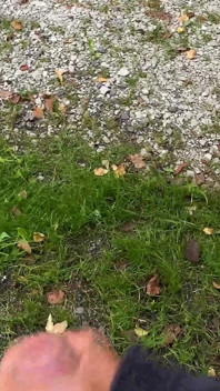 Lavemang utomhus innan anal används djupt