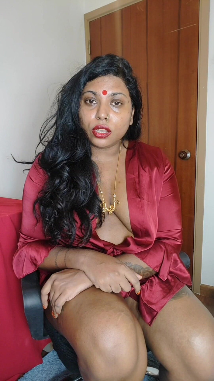 Ilariafajralilura: Amma Ramesh'in spor salonu eğitmenini sikiyor