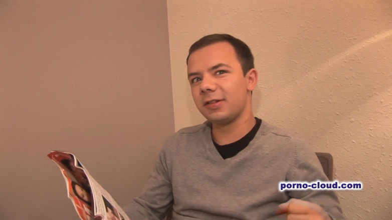 Porno Cloud: Fratele vitreg și sora vitregă îndrăgostite