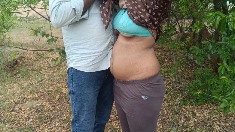 Inba: Cheating Wife Outdoor Hot Suck