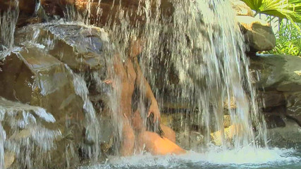 Hot Girlz: Alluring Teens Had Fun Fucking On The Pool