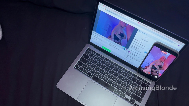 Amazing Blonde: Дивовижну блондинку відтрахали на очах у глядачів під час веб-камери