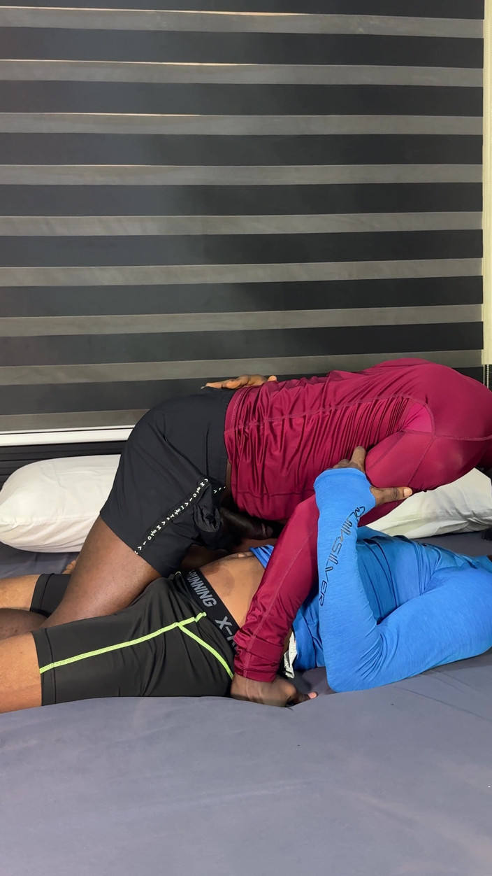 Manlyempire1: Coppia nera