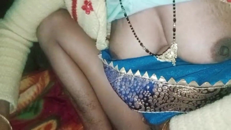 Bk Vlogs: wioska Bhabhi rucha się w domu przez hasband