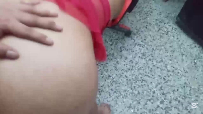 BigassMILF40: Tia esposa infiel quase engravida do amigo do marido