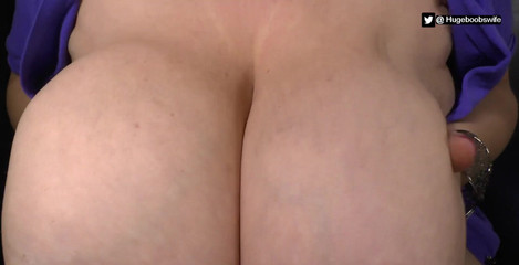 hugeboobswife: 안녕하세요 크리스티안, 축하합니다! 사용자 정의 비디오를 즐기십시오!