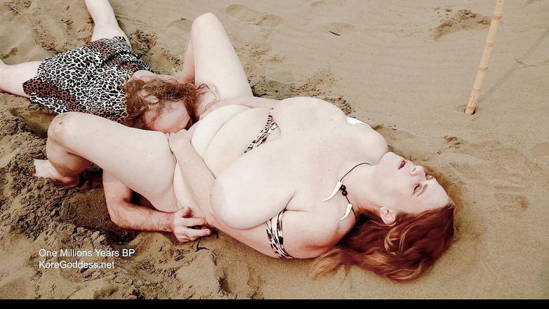 Kore Goddess: Толстушка за миллион лет до порно-пародии