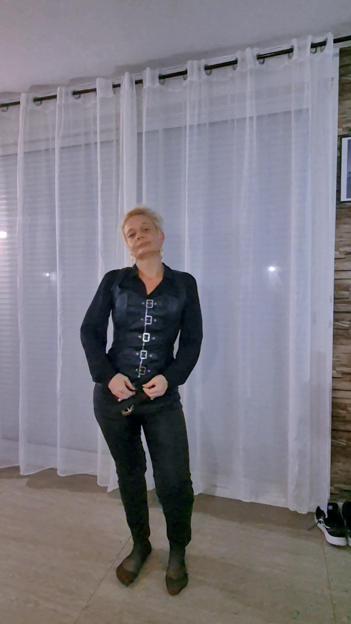 Sofy13: 아래쪽까지 모두 익히세요. 보고 싶어 하죠