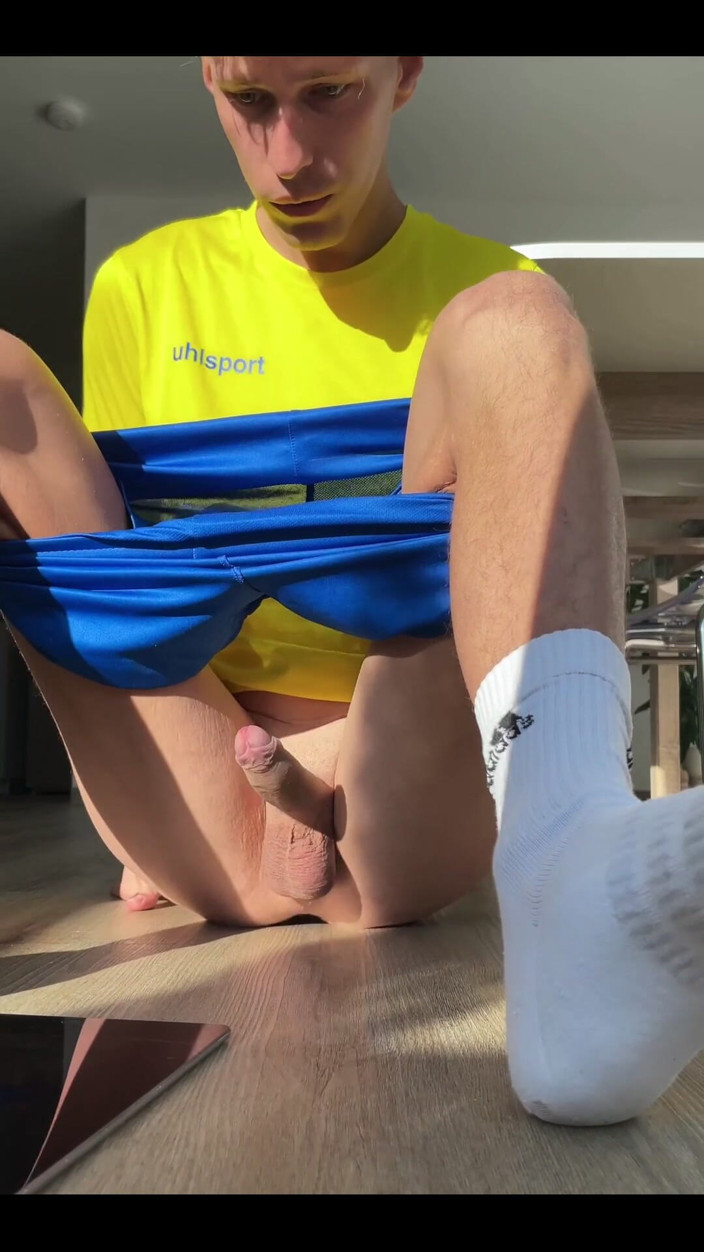 Jaay Jakob: Divertimento dopo il gioco