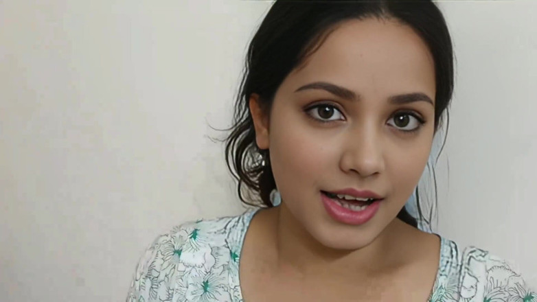 Desisexqueen: Seks rahsia desi India kali pertama dengan jiran