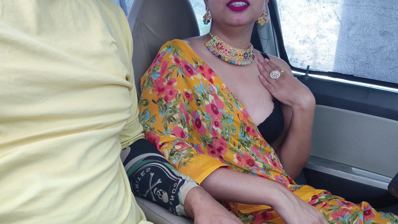 Hornycouple149: ड्राइविंग सबक के बाद पहली बार कार में मेरी सौतेली मम्मी को चोदा जोखिम भरा सार्वजनिक सेक्स