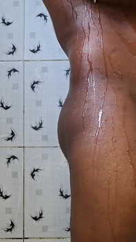 Lavando Cona Ser Fudida Sem Parar No Choveiro