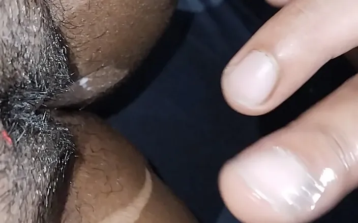 Sairaxsaim: Pakistani Larki Ki Choot Men 2 Finger or Lun Dal Dia