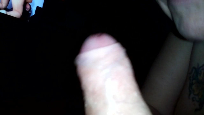 Sex hub couple: Whip cream, peeing, and some blowjob