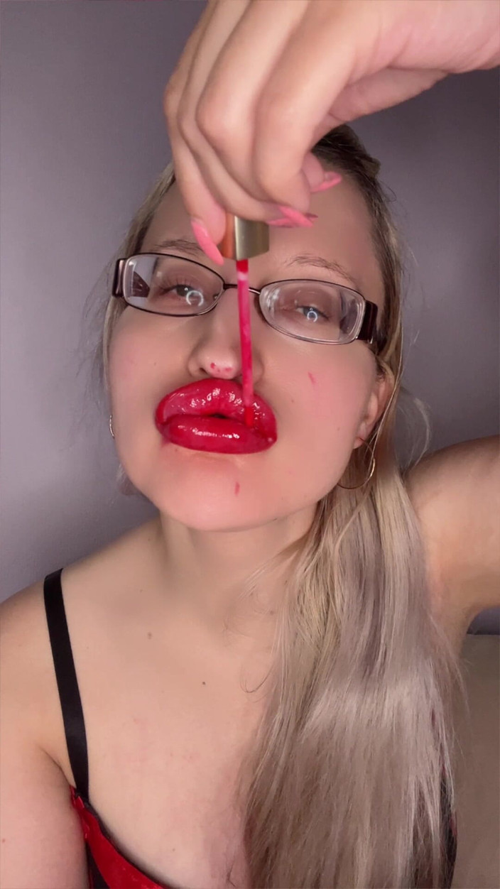 FinDom Goaldigger: Kant för mina stora läppar