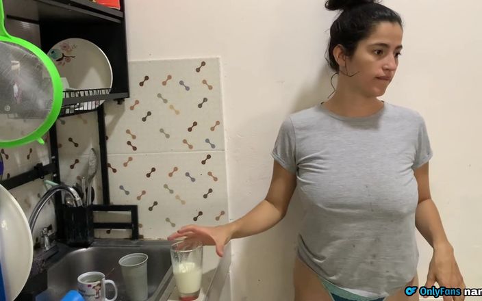 NamiQsein: Sütlü memeli çok süt