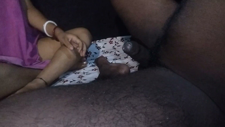 Hubby 23: Cupluri indiene proaspăt căsătorite Videoclipuri sexuale romantice cu cea mai...