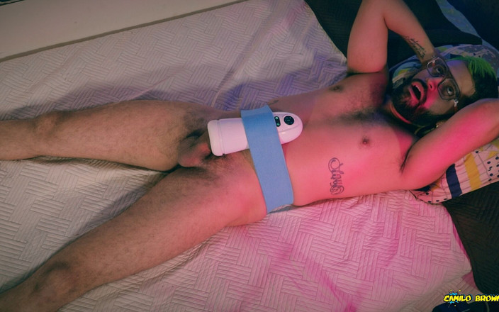 Camilo Brown: Ông bố cu to camilo brown nóng bỏng rảnh tay...