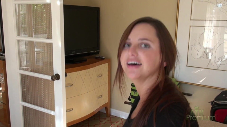 ATK Fans (Girlfriends): Rendez-vous virtuel avec La sexy Hope Howell 1/3