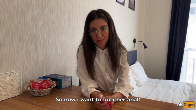 Dis Diger: Bir seks uzmanı konuşuyor ve anal seks yapmayı gösteriyor! Flirtwithsb'den...